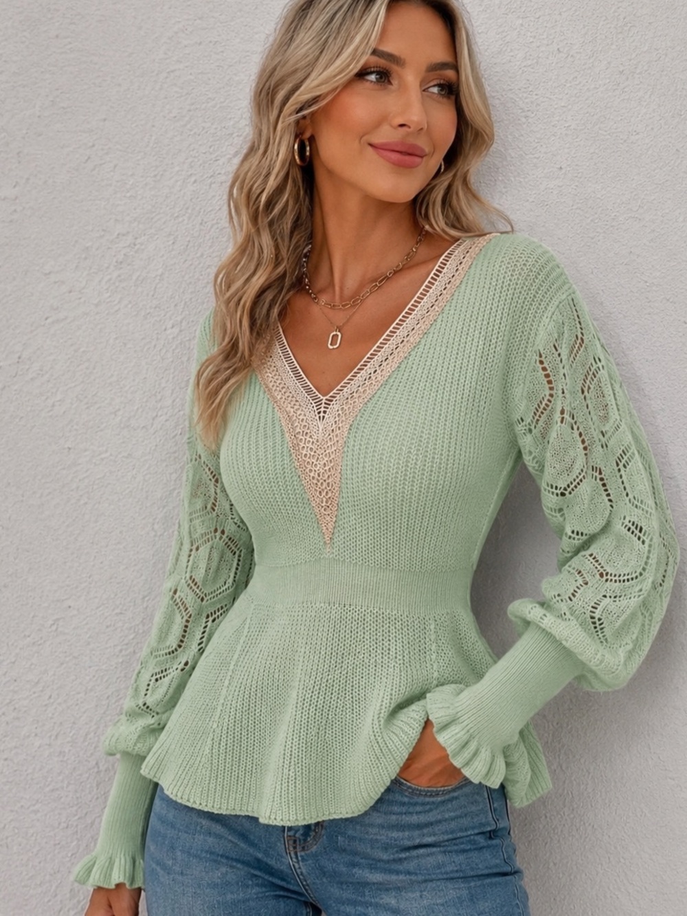 Women’s Lace Trim Mint V-Neck Peplum Sweater Size L